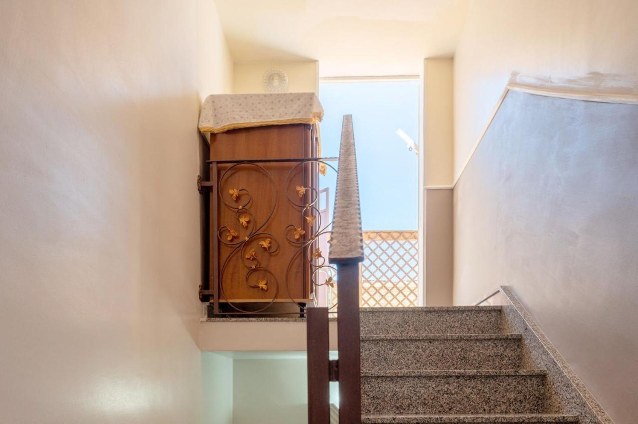 A Casa Tua Affitti Brevi Acomodação com café da manhã Noto Exterior foto